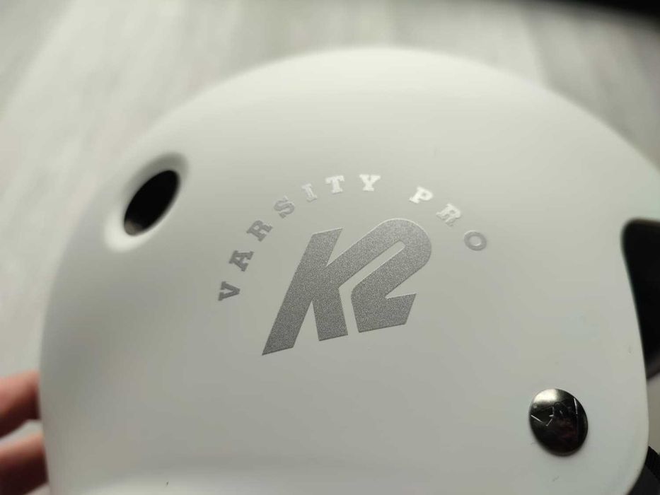 Capacete VARSITY PRO – 59–61 cm – Como novo