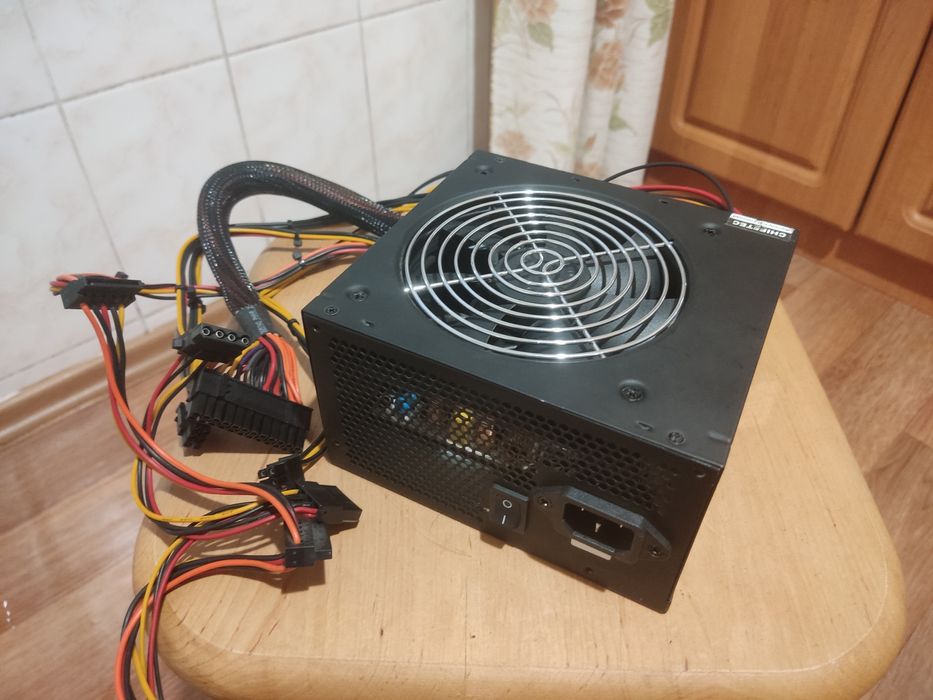 Блок питания ATX Chieftec GPS-500A8 500W