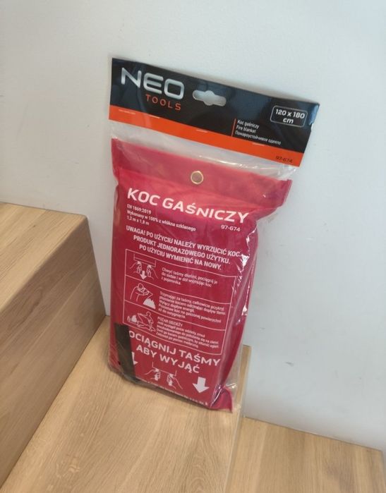 Koc gaśniczy neo