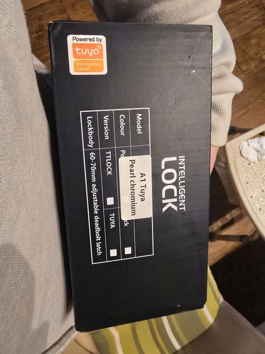 Inteligentny zamek tuya