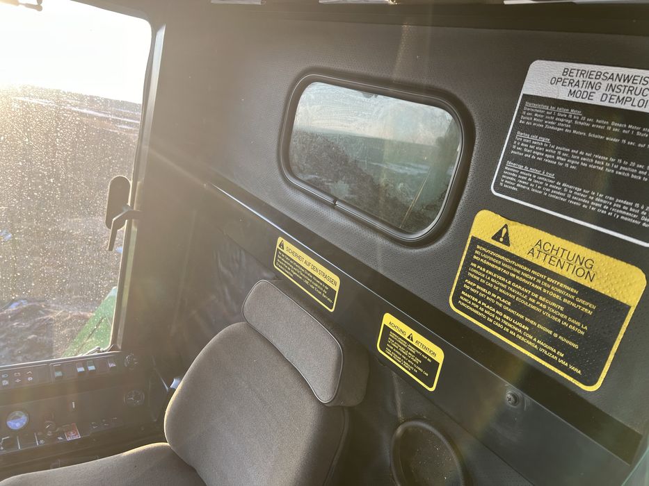 Свіжопривезений комбайн John Deere 1157 жатка Шумахер