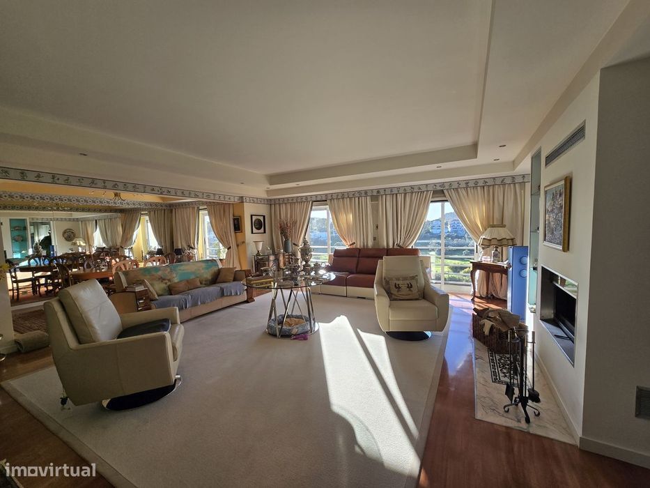 Excelente Duplex de 5 assoalhadas