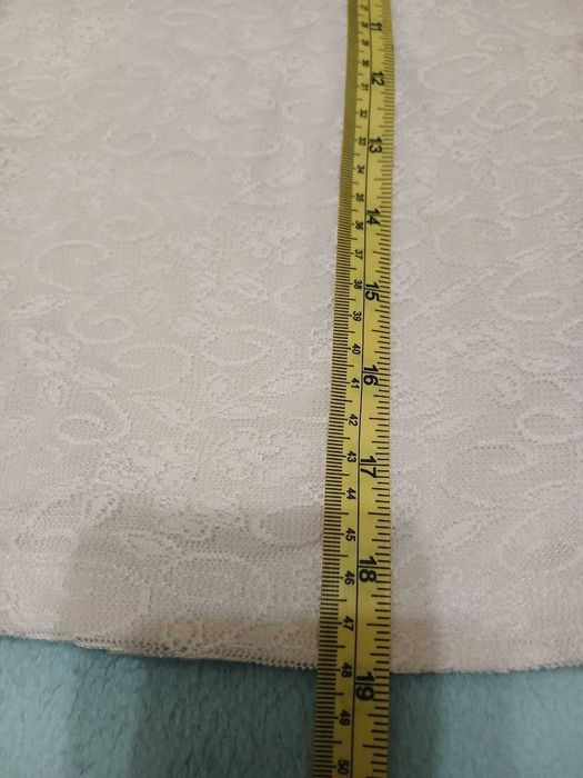 Продам гарну кофточку на дівчинку 12 років