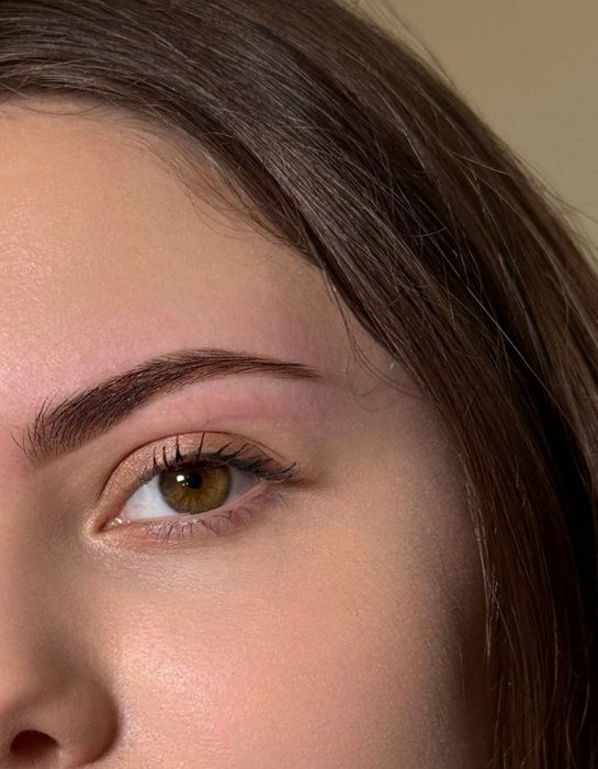 Фарбування брів, ламінування вій