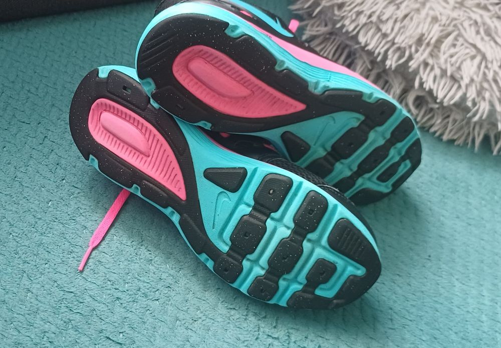 Adidasy damskie Nike rozmiar 38