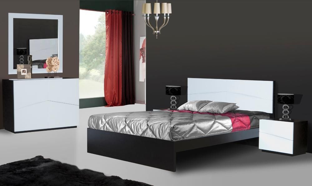 Quarto Lacado Branco c/ Colchão Incluído (Art. Novo)