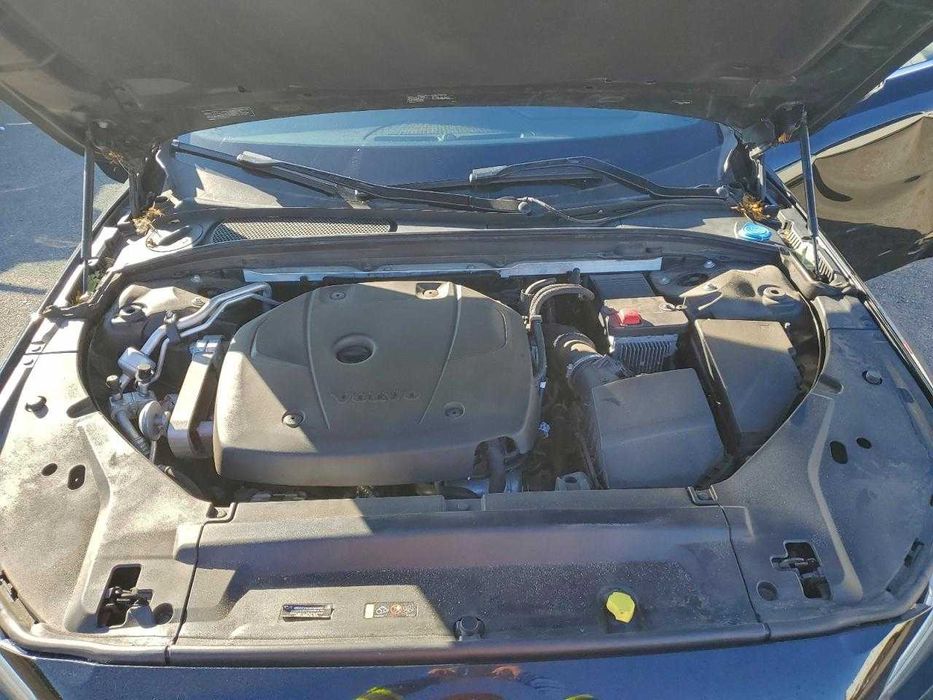 Volvo S90 T5 Momentum 2019