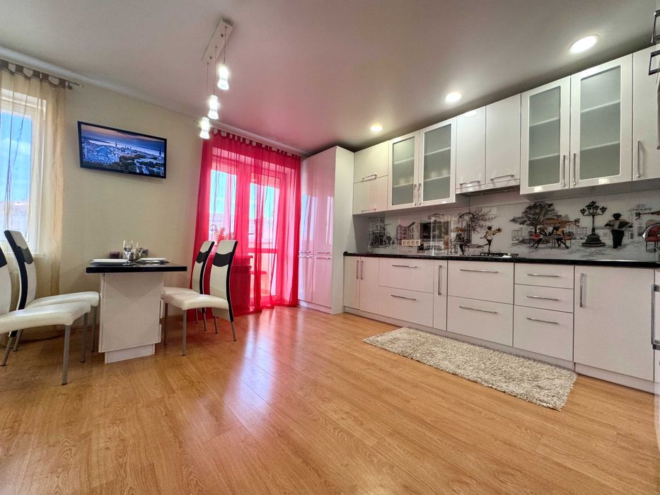 ApartPoltava Світла студія,НОВОБУДОВА біля Корпусного САДУ,фіск.ЧЕК