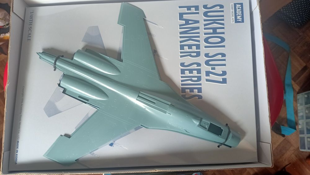 Kit de modelismo 1/48