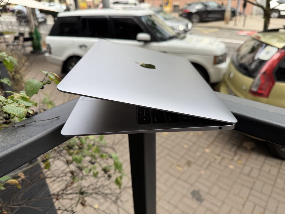 MacBook Air 13” 2019 i5/8/128Gb Spaca Gray
