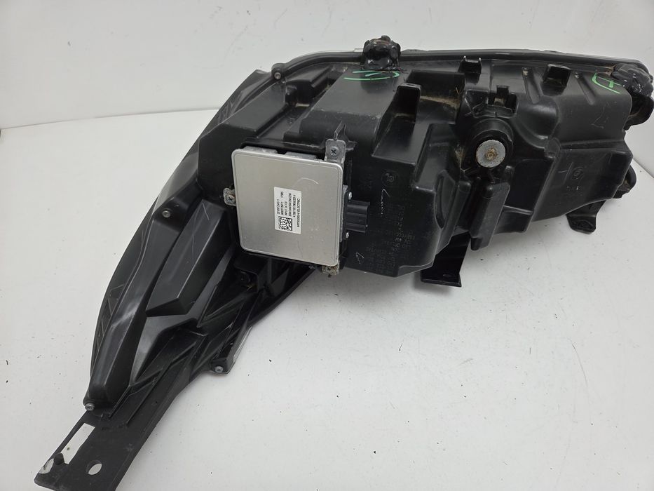 Фара права Acura MDX 2017-2020 USA