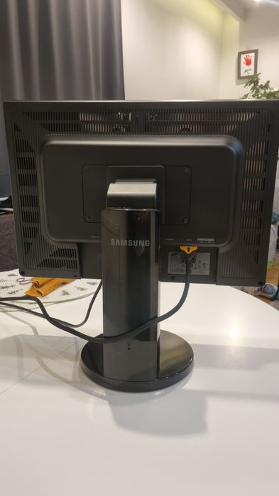 Monitor Samsung SyncMaster 2493HM  hdmi, dvi, vga