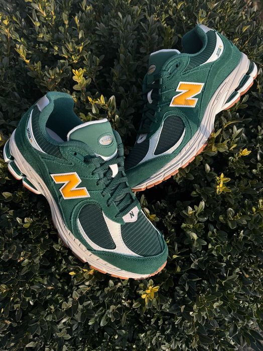 Оригінальні кросівки New Balance 2002R Green M2002RAC |