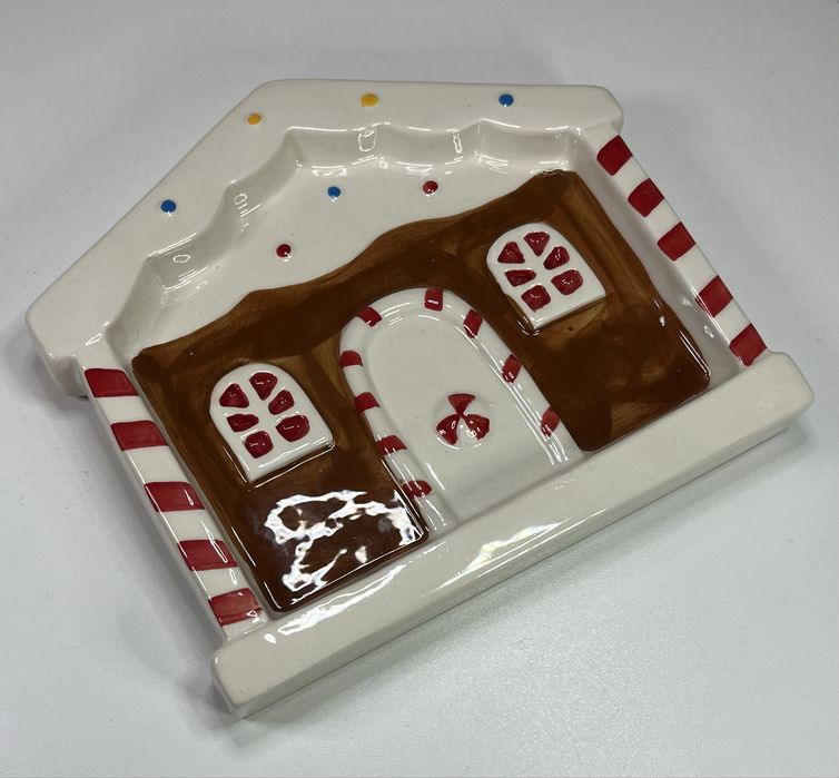 Świąteczny zestaw dla Mikołaja talerzyk domek i kubek piernikowy 350ml