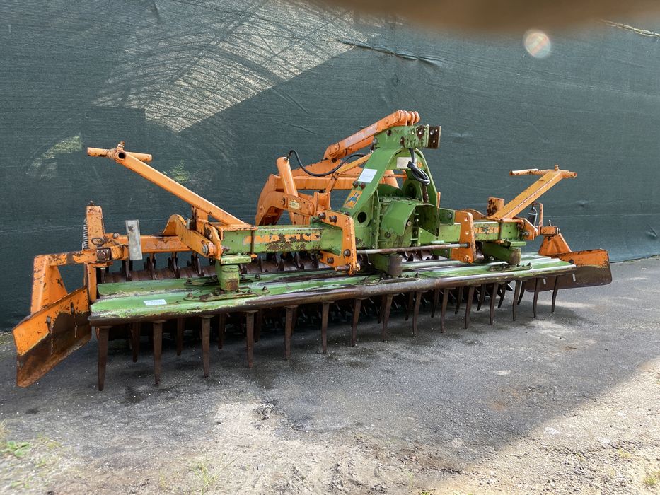 Brona aktywna, wahadłowa AMAZONE RE30, 3m, pakomat, paker