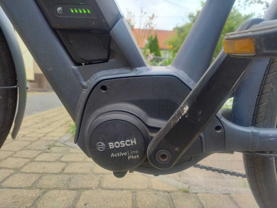 Rower elektryczny trekingowy
