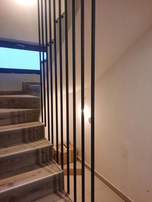 Balustrady meble loftowe , ogrodzenia, regały ,bramy , furtki