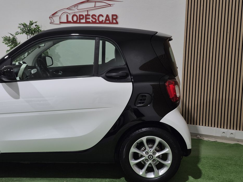 Smart Fortwo - AUTOMÁTICO | GARANTIA | NACIONAL - 100.000KM