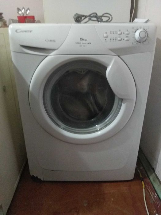 Стиральная машина. Стиральная машинка.