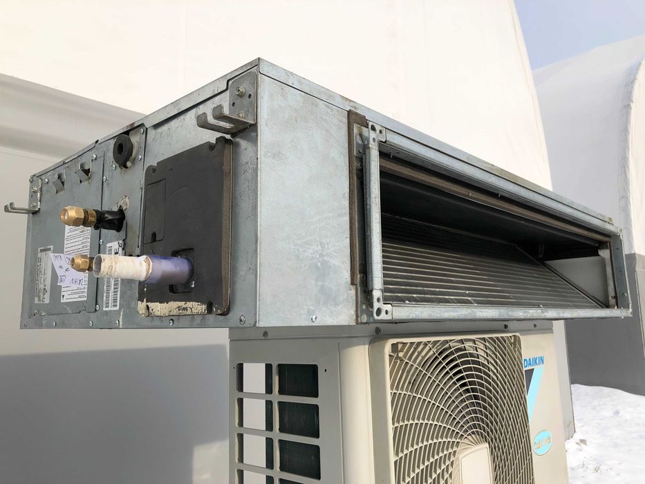 Кондиционер тепловой насос Daikin FBQ140C7VEB б/у до 160 м2 монтаж