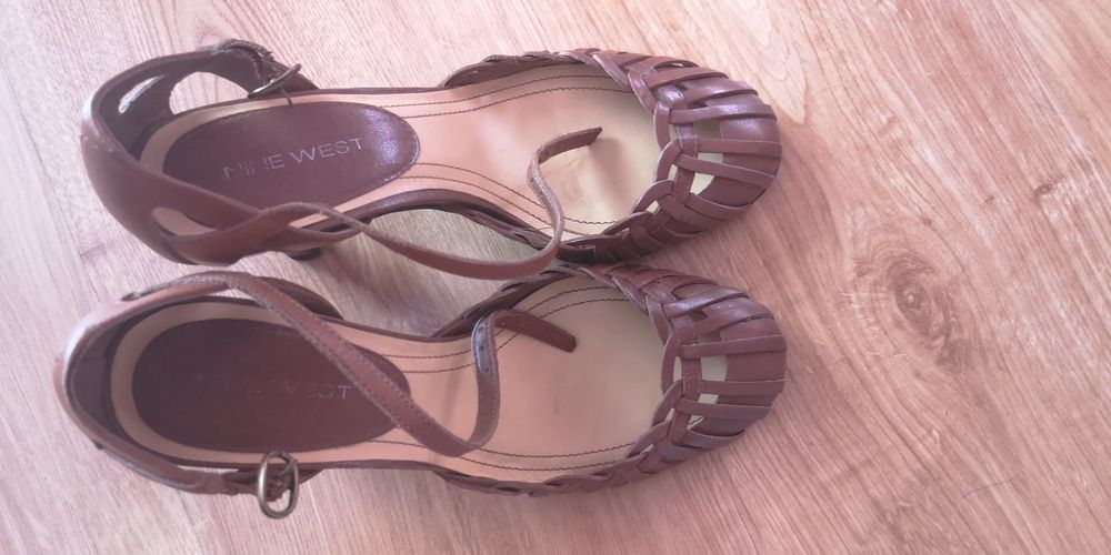 Buciki/sandałki na szpilce Nine West