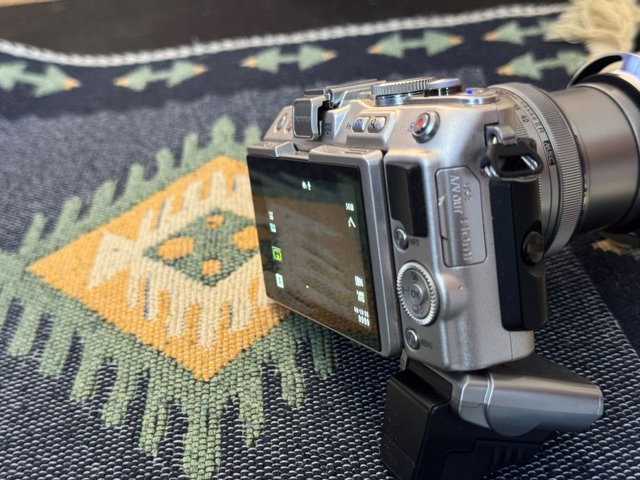 OLYMPUS E-PL6 aparat