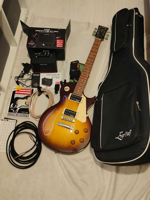 Vintage V100NBTSB + NUX Mighty Lite BT MKII + dwa kable, pokrowiec