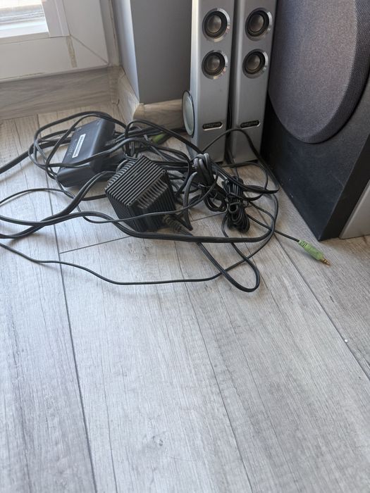 Creative supportl-trigue L3800