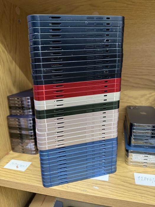 Корпус iphone 13