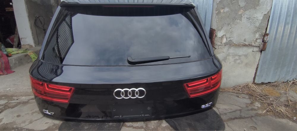 Ляда кришка багажника замок ауді ку7 кю7 audi q7 4m lc9x