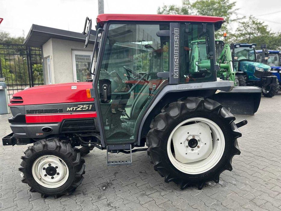 Mitsubishi MT-251 Японський Міні-трактор
