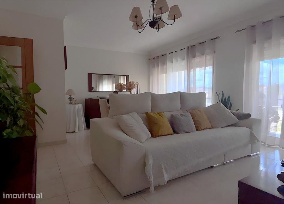 Apartamento T3 com lugar garagem