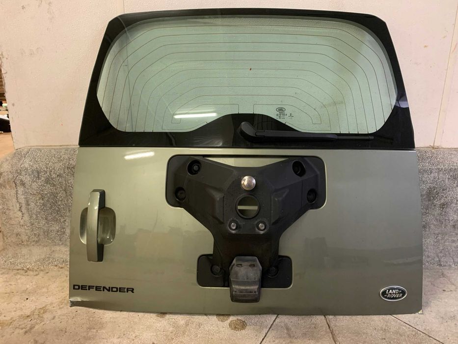 Land Rover Defender L663 Кришка багажника