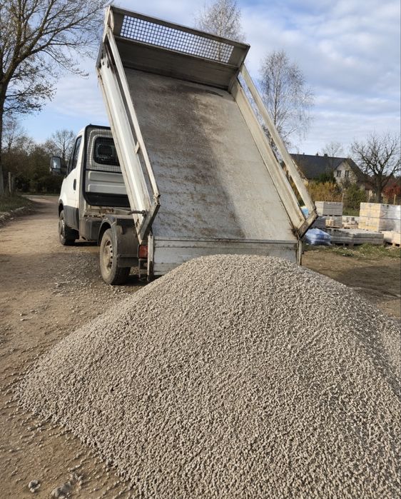 Kruszywo/ Piach/ Żwir/ Tłuczeń/ Pospółka/ Kliniec/ Otoczaki, Ziemia/ Suchy beton. TRANSPORT  do 3 TON
