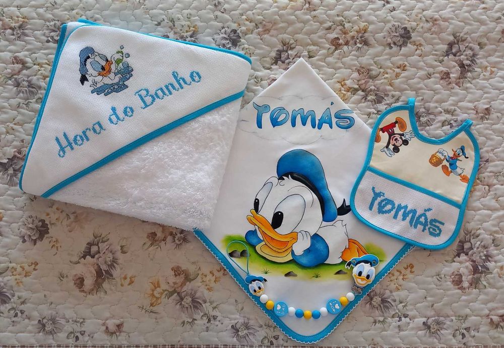 Kits de bebé personalizados à mão
