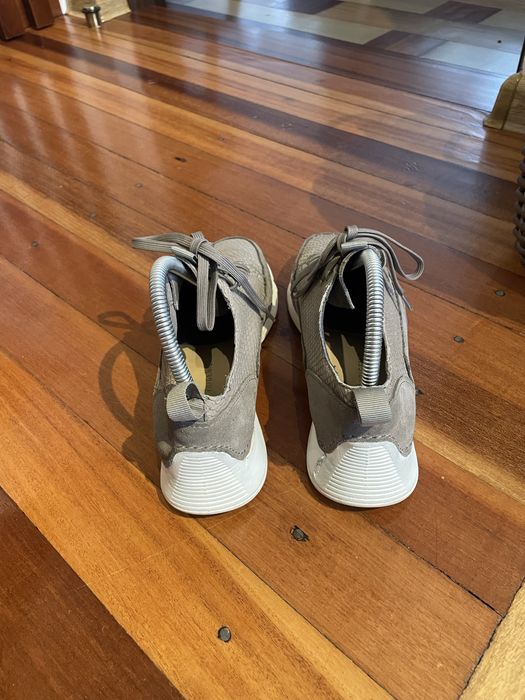 Кросівки класичні Clarks