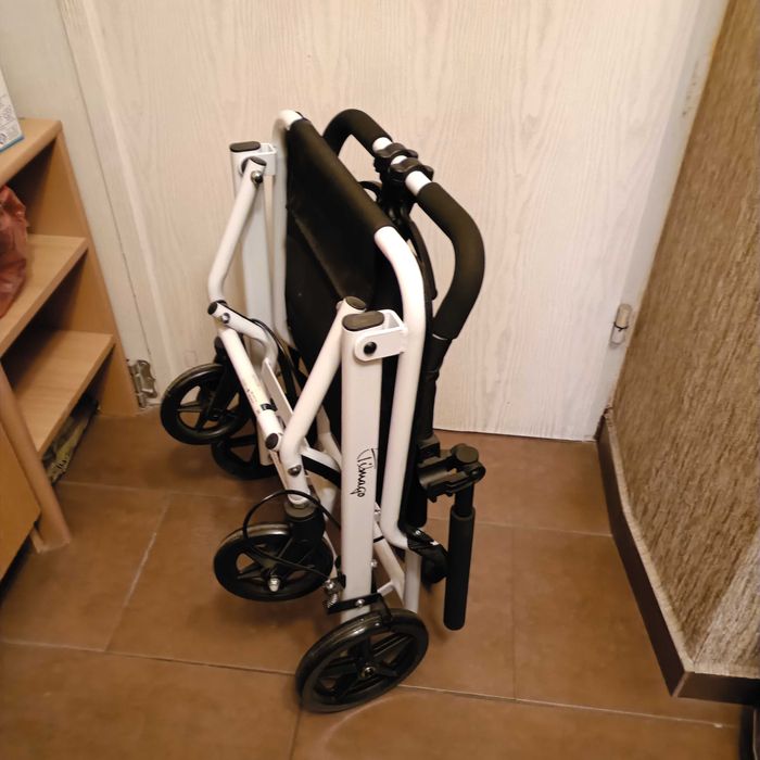 Wózek inwalidzki z funkcją transportową Mobil Tim