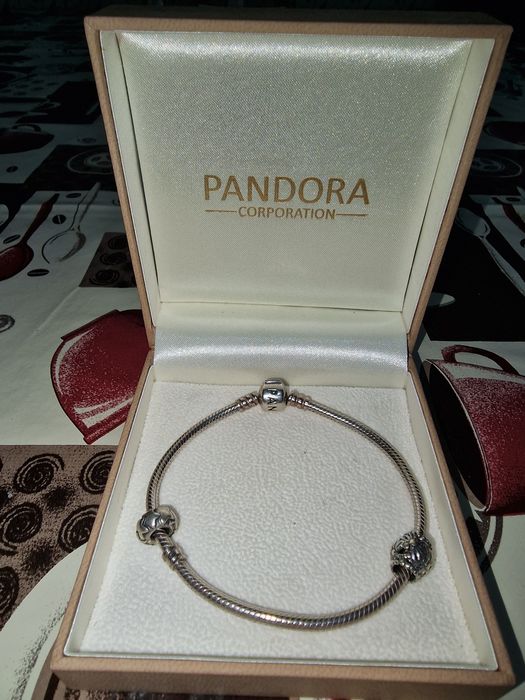 Pulseira Pandora + 2 contas