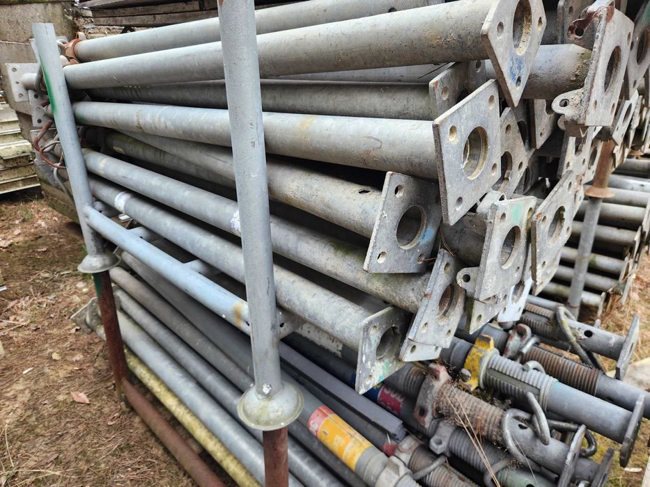 DOKA , PERI Oryginalne używane Stemple Trójnogi Głowice Kosze 20kn top