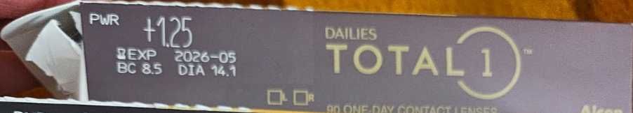 Lentes Dailies Total1 PWR: +1.25, BC: 8.5 , Dia 14.10