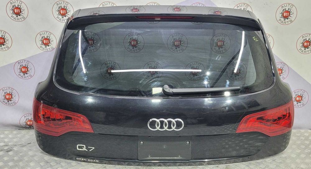 Кришка багажника ляда кляпа Audi Q7 2010-2015