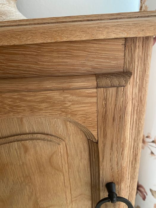 Szafka nocna drewniana