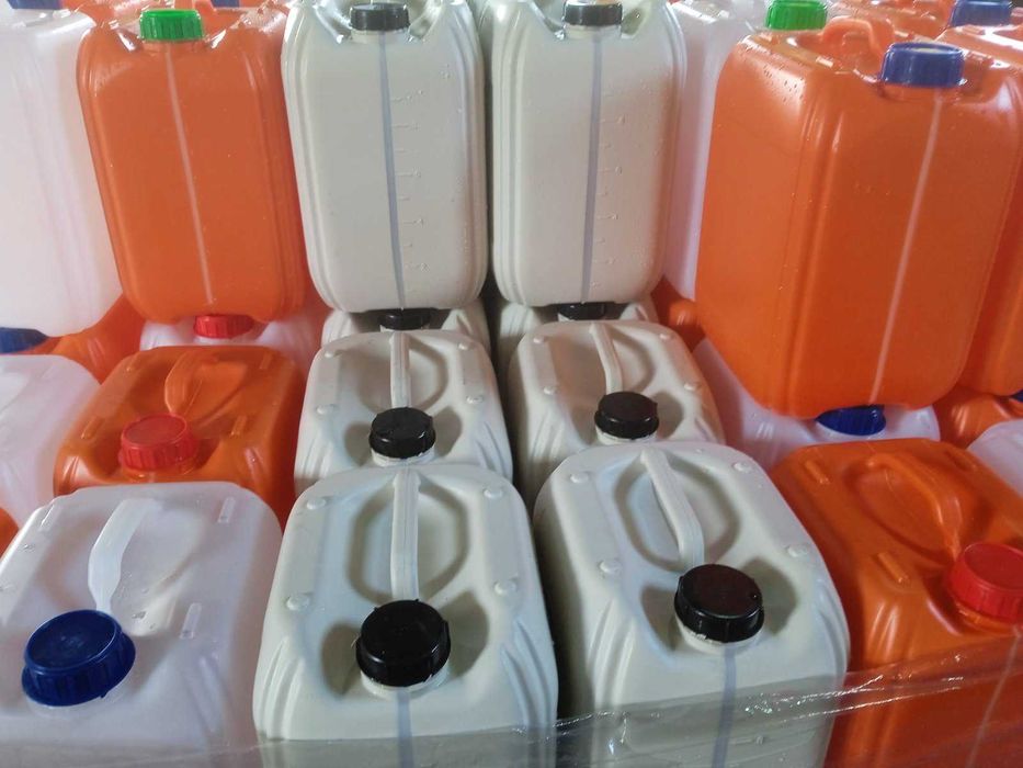 Каністра , ємність, тара Б/В 20л.