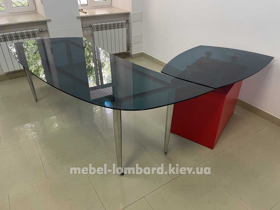 Набор офисной мебели"Стекло" "Loft" (2 предмета) "Красный" бу