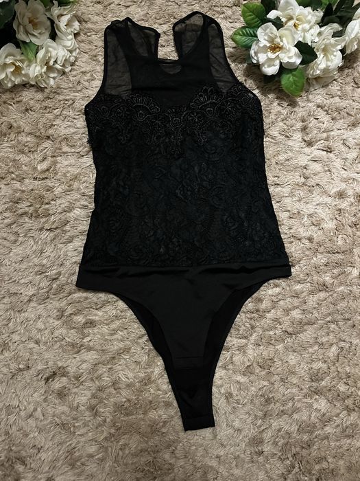 Bodies, tops, camisolas e camisas diversas marcas