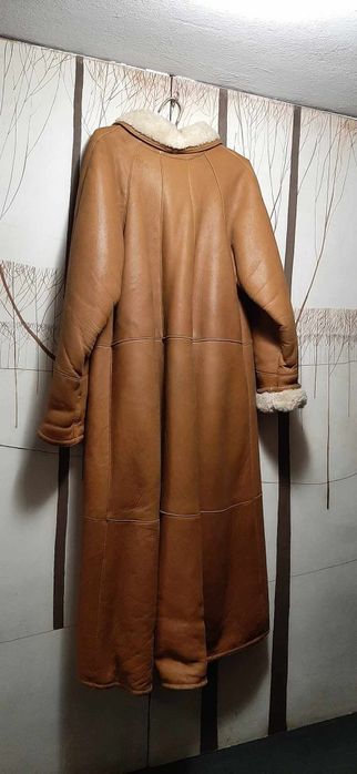 Kożuch jasny brąz długi