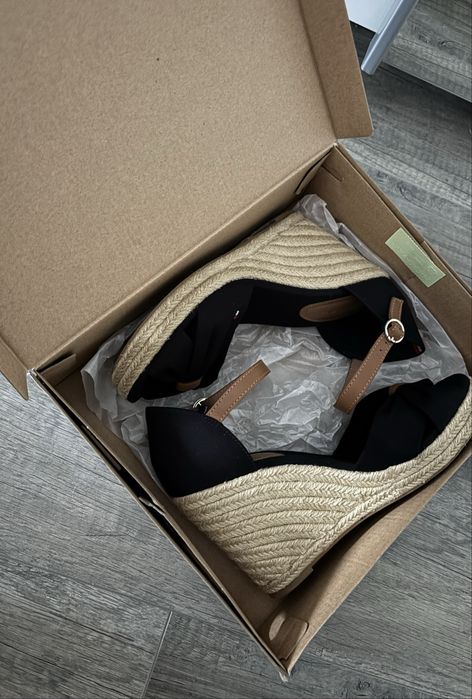 Tommy Hilfiger Iconic Elena Espadryle Sandały 40