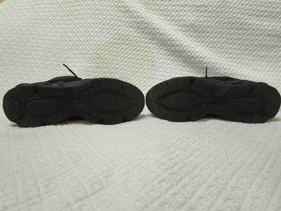 Sapatilhas Nike Airmax TW tam. 42 em muito bom estado.