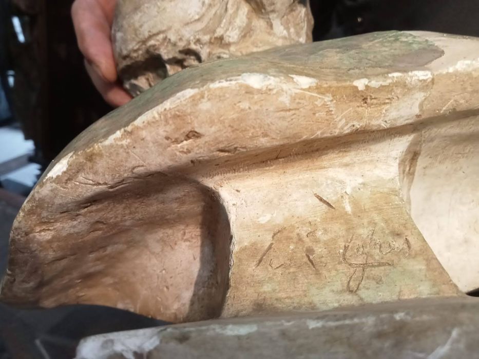 Bustos escultura Teixeira Lopes