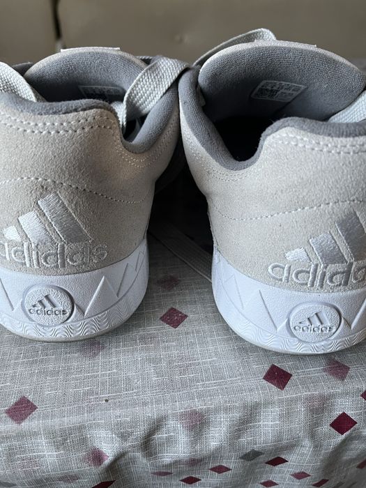 Кросівки Adidas 42